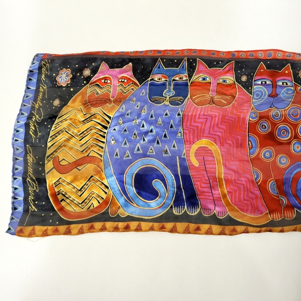 Laurel Burch - Feline Family Portrait - Silk Scarf - Picture 2 of 7